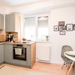 דירה Athena - Inima Pietei Unirii - By Openhouse *
