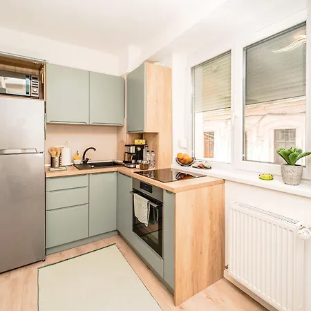 Athena - Inima Pietei Unirii - By Openhouse *