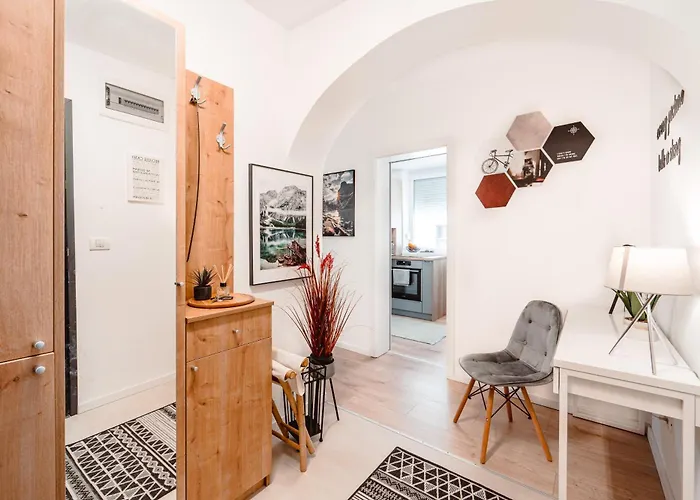 Athena - Inima Pietei Unirii - By Openhouse Timisoara